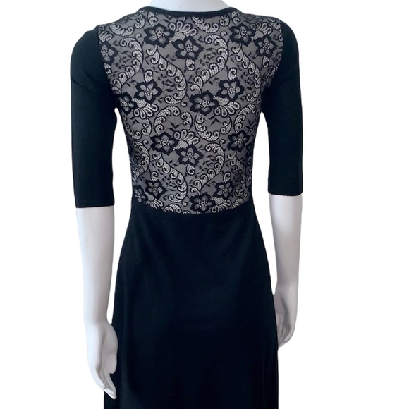 BETSEY JOHNSON LACE PANEL BLACK FIT & FLAIR DRESS - Picture 4 of 10